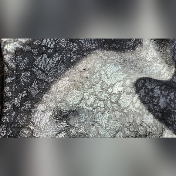 Le Suit Skirt Suit - Black Lace Look - Size 4 - Picture 3 of 15